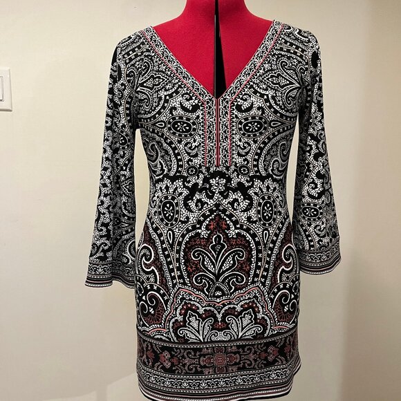 White House Black Market Top - Picture 1 of 4